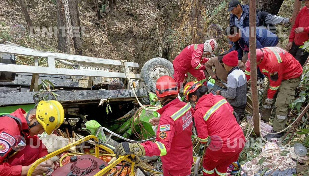 Una madre y su bebé fallecen en un accidente de tránsito en la ruta nueva Cochabamba – Santa Cruz