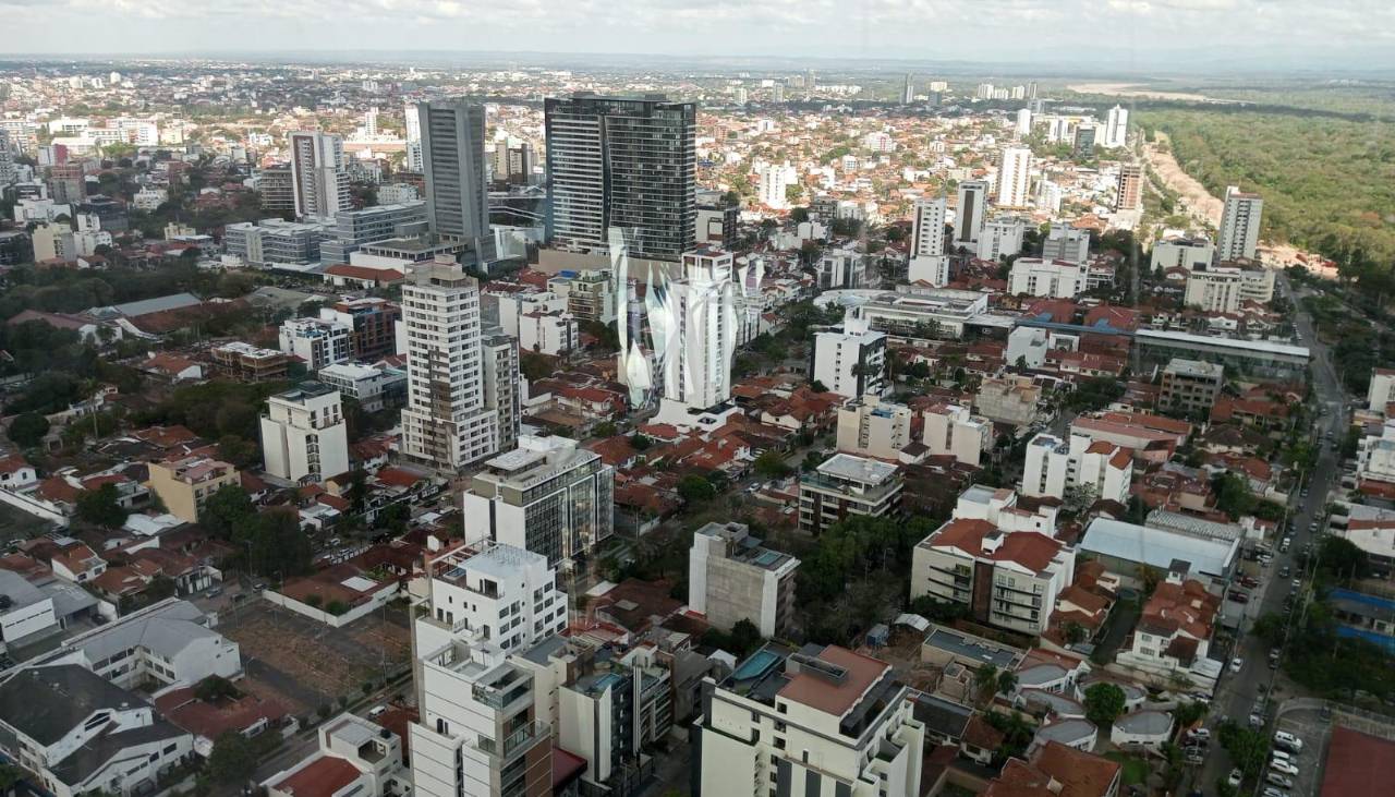 Santa Cruz iniciará la semana con calor intenso, pero registrará dos ‘surcitos’ cortos y leves