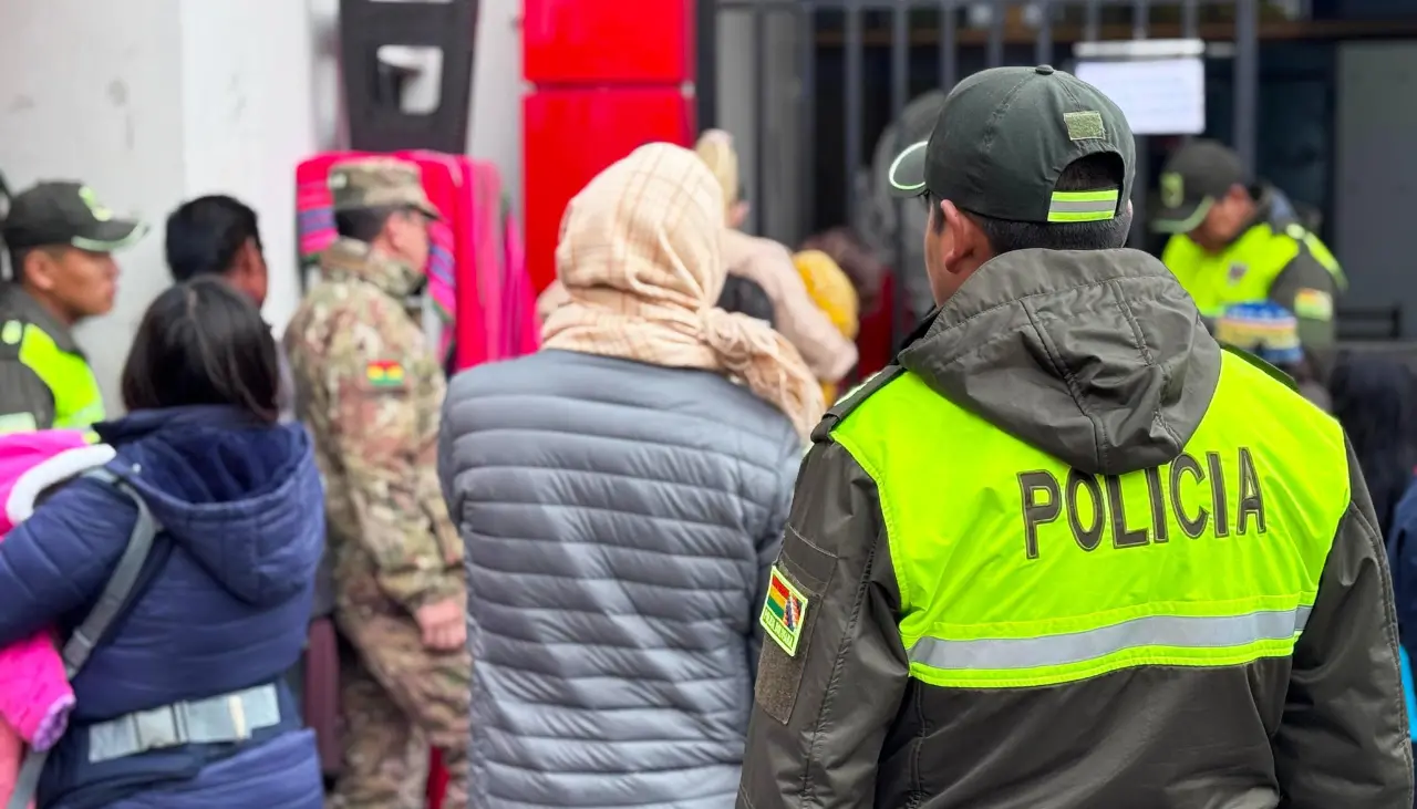 Capturan a 14 personas que tenían sello rojo de Interpol durante la jornada electoral