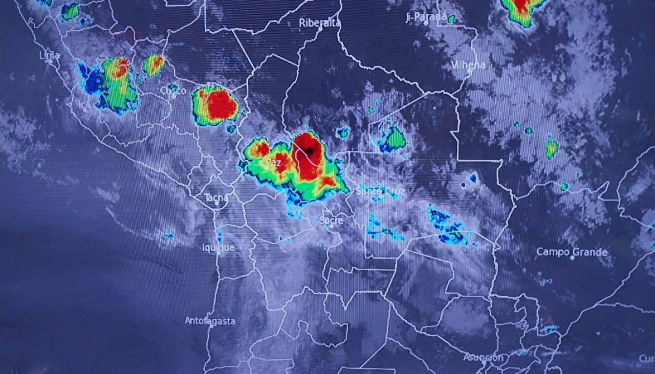 Se prevé que el leve descenso de las temperaturas con lluvias aisladas sea hasta el viernes