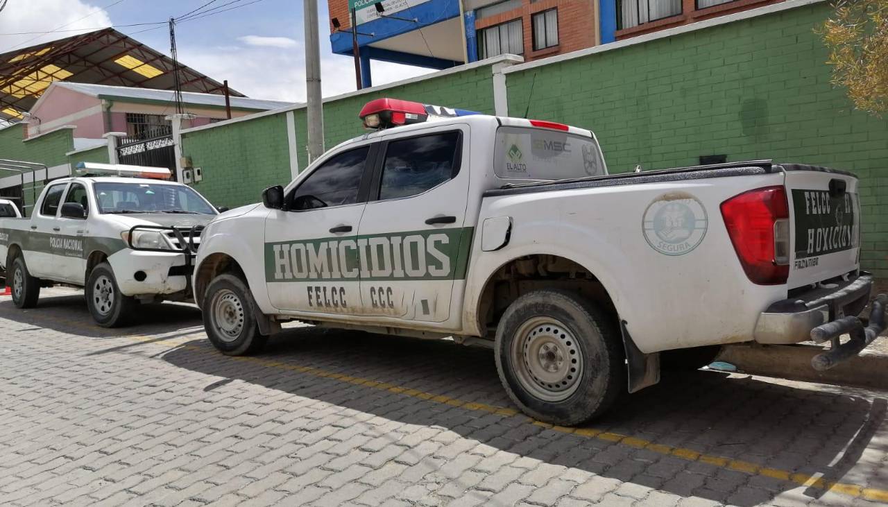 Hombre muere luego de caer de un segundo piso cuando consumía bebidas con sus familiares