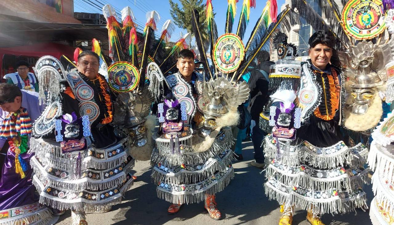 Más de 80 fraternidades participan de la entrada folclórica de Urkupiña; conoce todos los detalles
