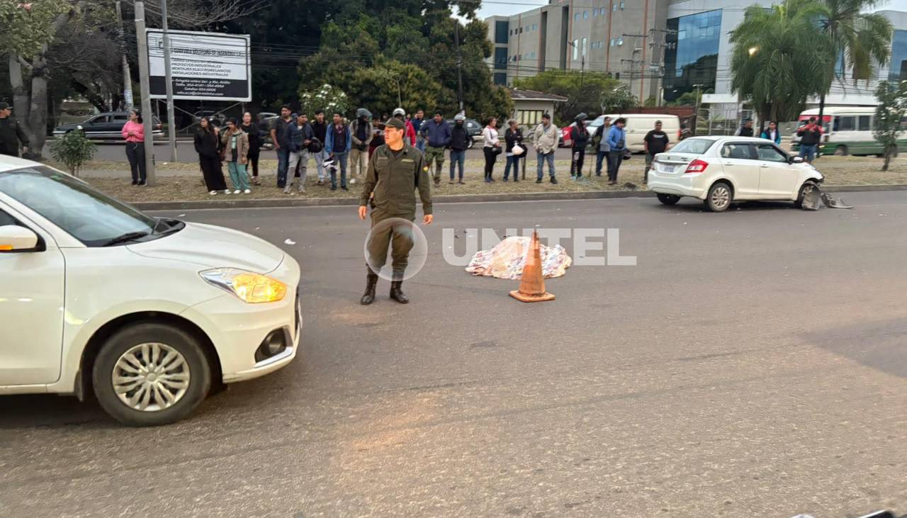 Peatón muere tras ser impactado por un vehículo cuando cruzaba una avenida