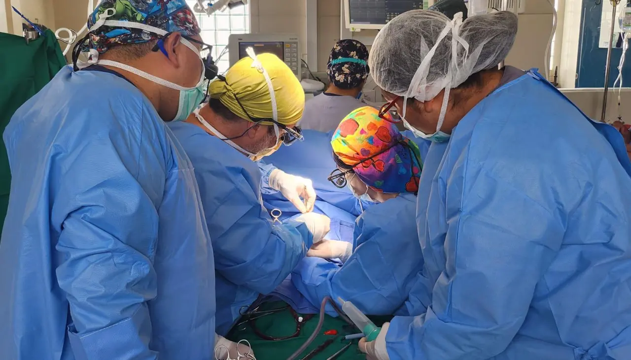 Director del Hospital del Niño de La Paz señala que por falta de camas “muchas” cirugías deben reprogramarse