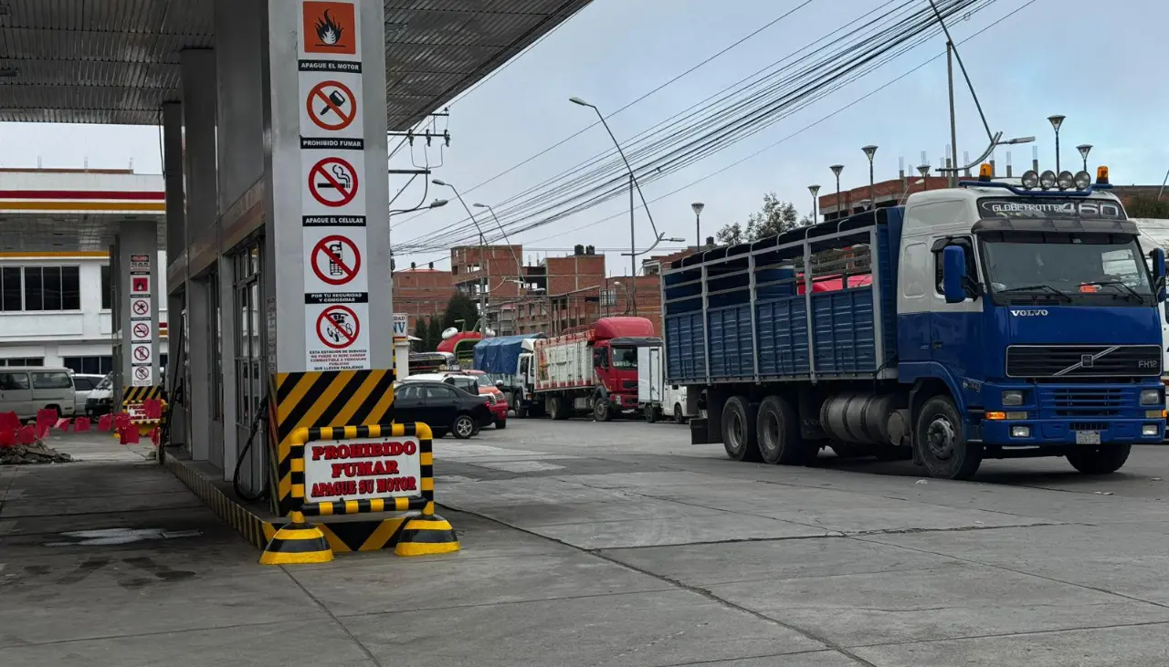 Asosur dice que se resolvieron los problemas que impedían facturar combustibles con nuevos precios