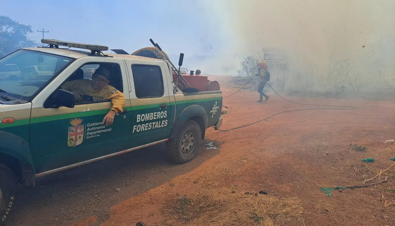 Gobierno reporta cinco incendios forestales en Bolivia, todos se concentran en Santa Cruz