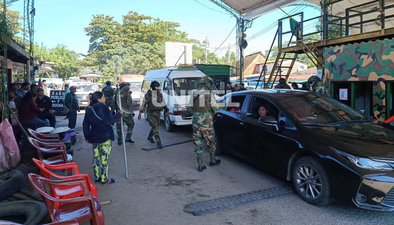 Tras más de un mes, efectivos de Umopar retoman el control del retén antidrogas del trópico de Cochabamba