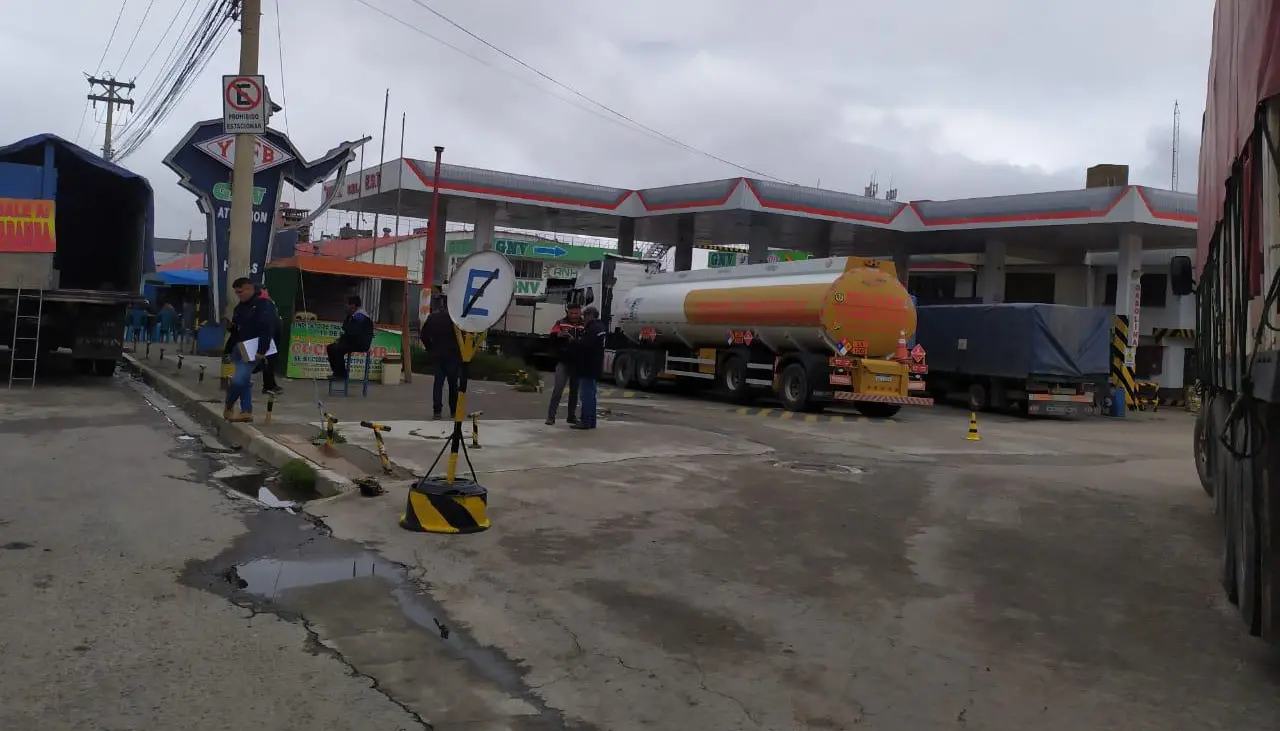 Transporte pesado se reúne este lunes para determinar medidas ante la falta de diésel