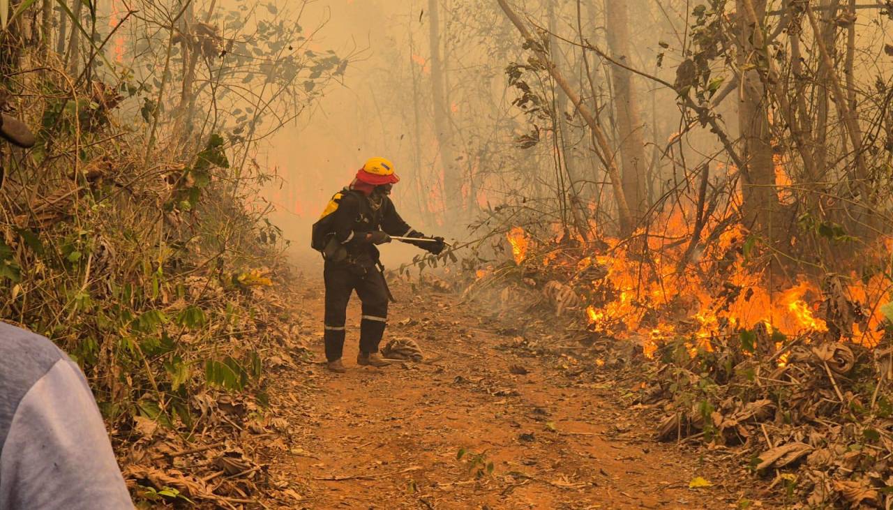 Santa Cruz: Incendio afecta a la comunidad Salvatierra, en Urubichá