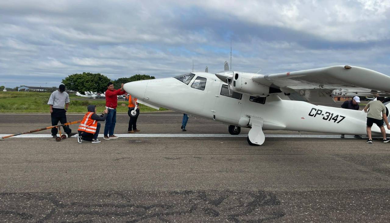 Avioneta sufre percance en pleno vuelo y genera alerta en el aeropuerto El Trompillo