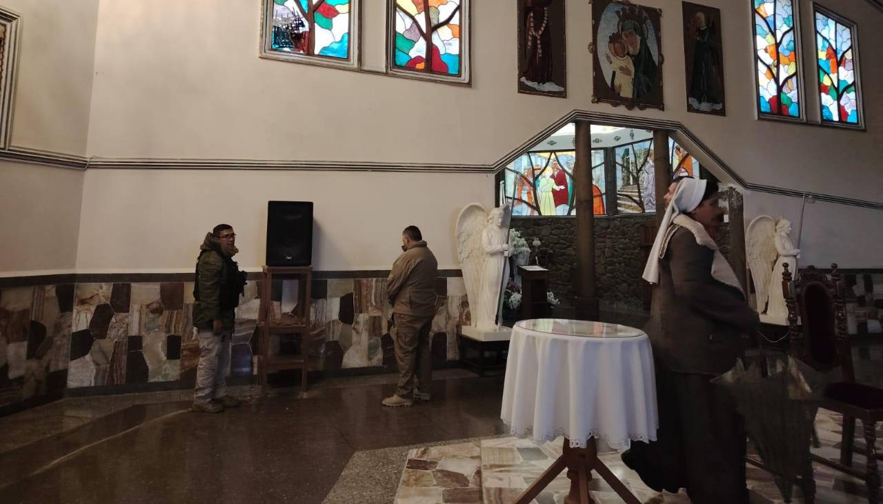 Irrumpen en el templo de Melga y se roban dos coronas de oro y joyas de la Virgen de Los Ángeles 