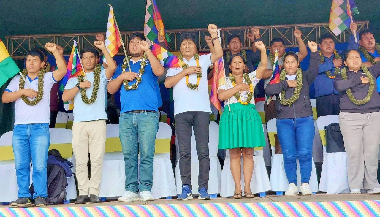 Evo Morales se concentra en el trópico de Cochabamba contra el gobierno de Paz