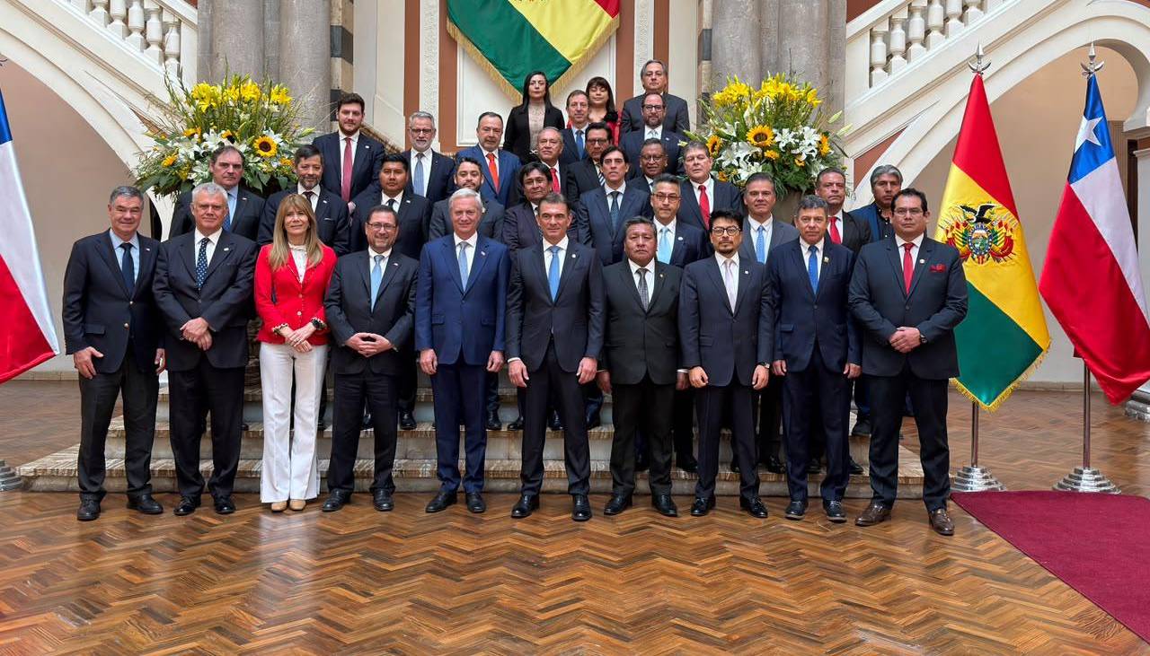 Rodrigo Paz y José Antonio Kast instalan reunión privada en el Palacio Quemado