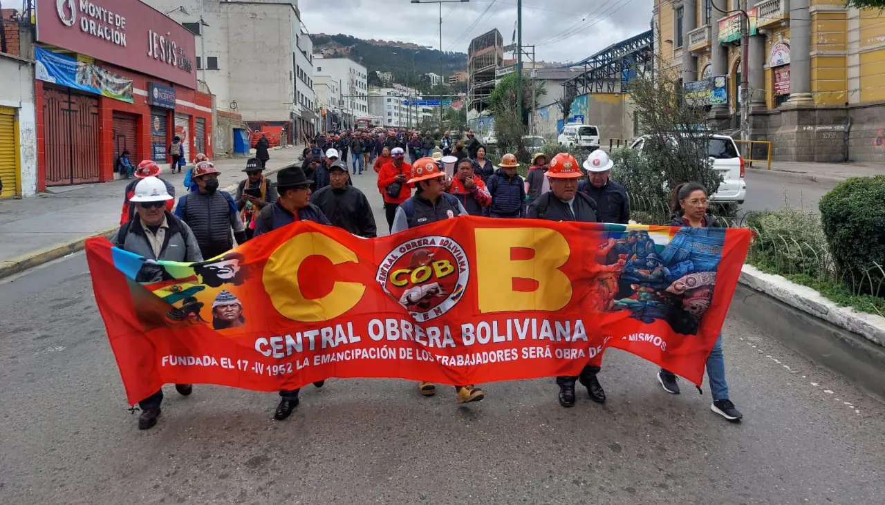Plaza Murillo cerrada en Navidad por marcha de la COB