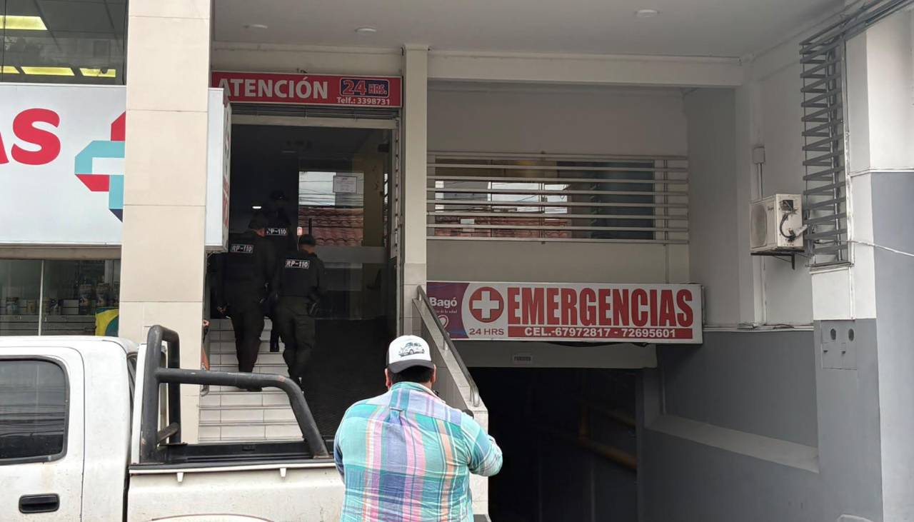 Una mujer llega con un disparo a una clínica cruceña y fallece horas después