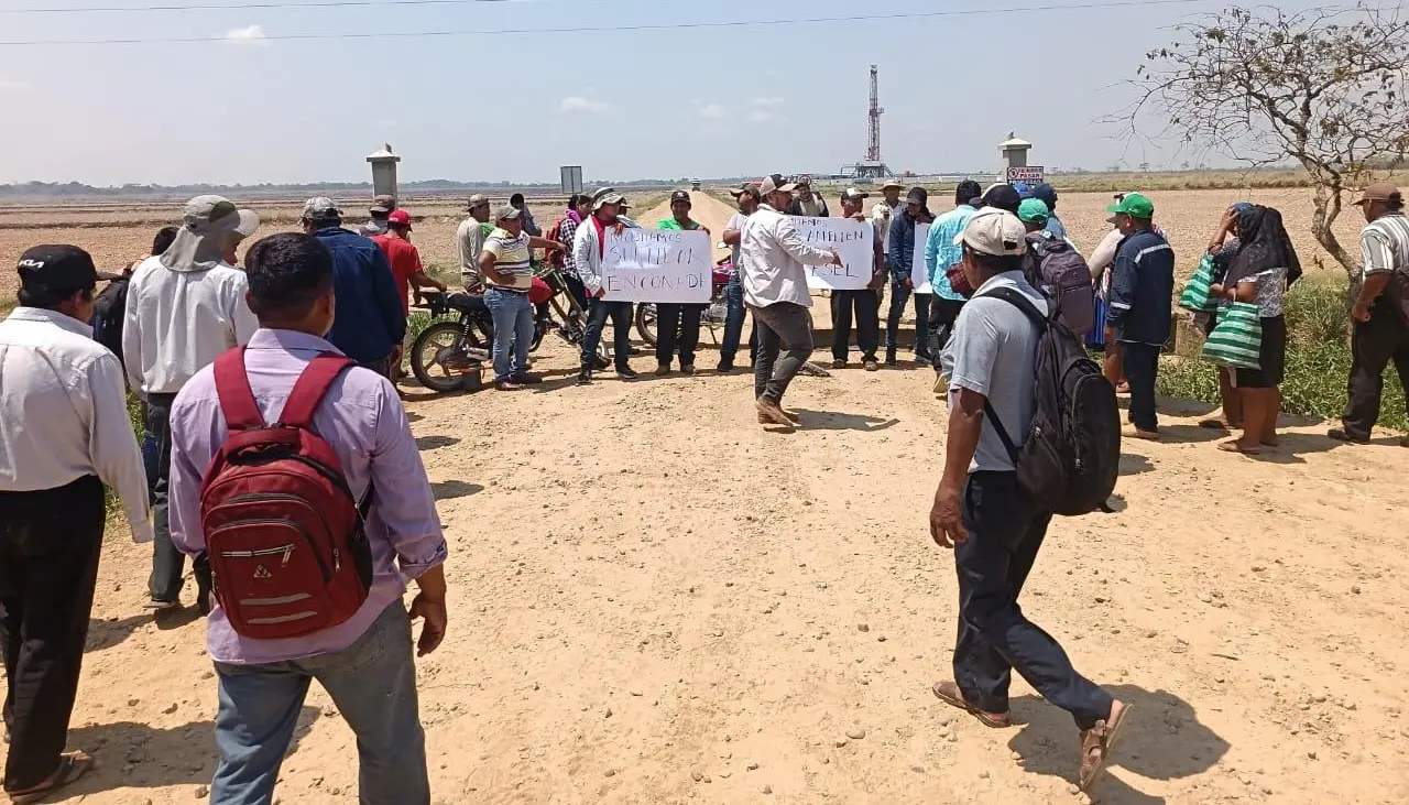 Interculturales de San Juan levantan bloqueo tras compromiso de YPFB de dotar de diésel para el agro
