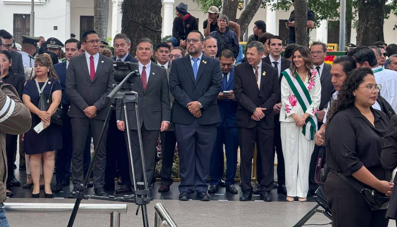 Autoridades locales, departamentales y nacionales participan de actos protocolares por el 24 de Septiembre