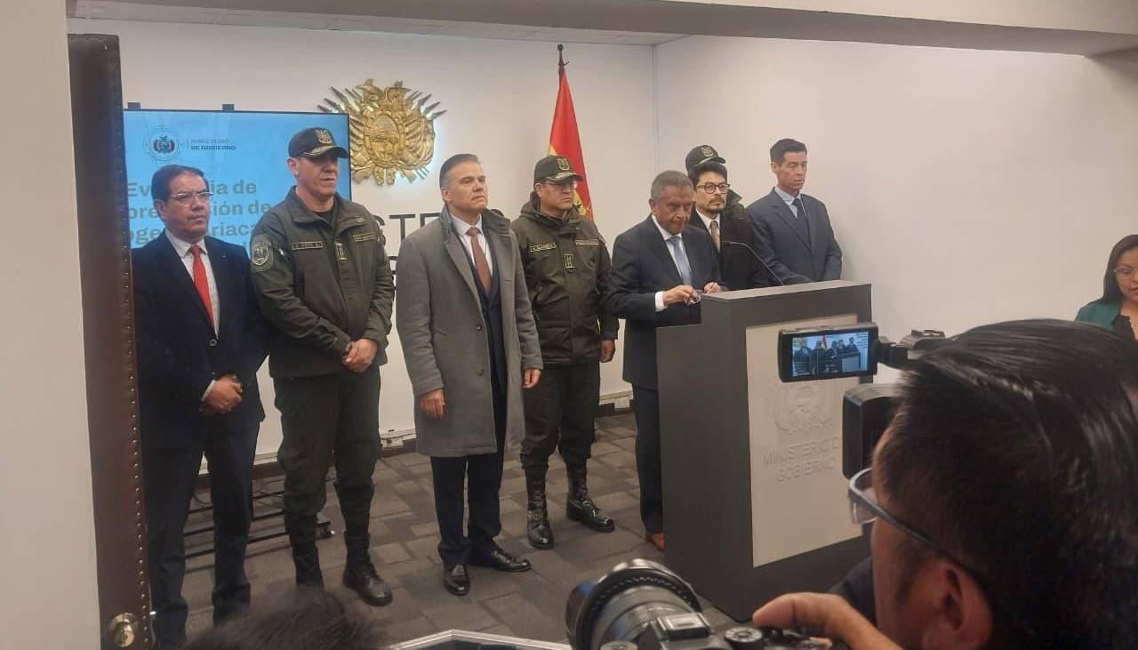 Oviedo: “Se desmontó una organización criminal” liderada por Mariaca que “protegía” el narcoterrorismo 