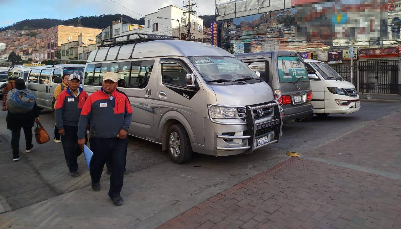 Estos son los más de 80 puntos de bloqueo en La Paz y El Alto que realizan choferes en rechazo a la subvención de combustibles