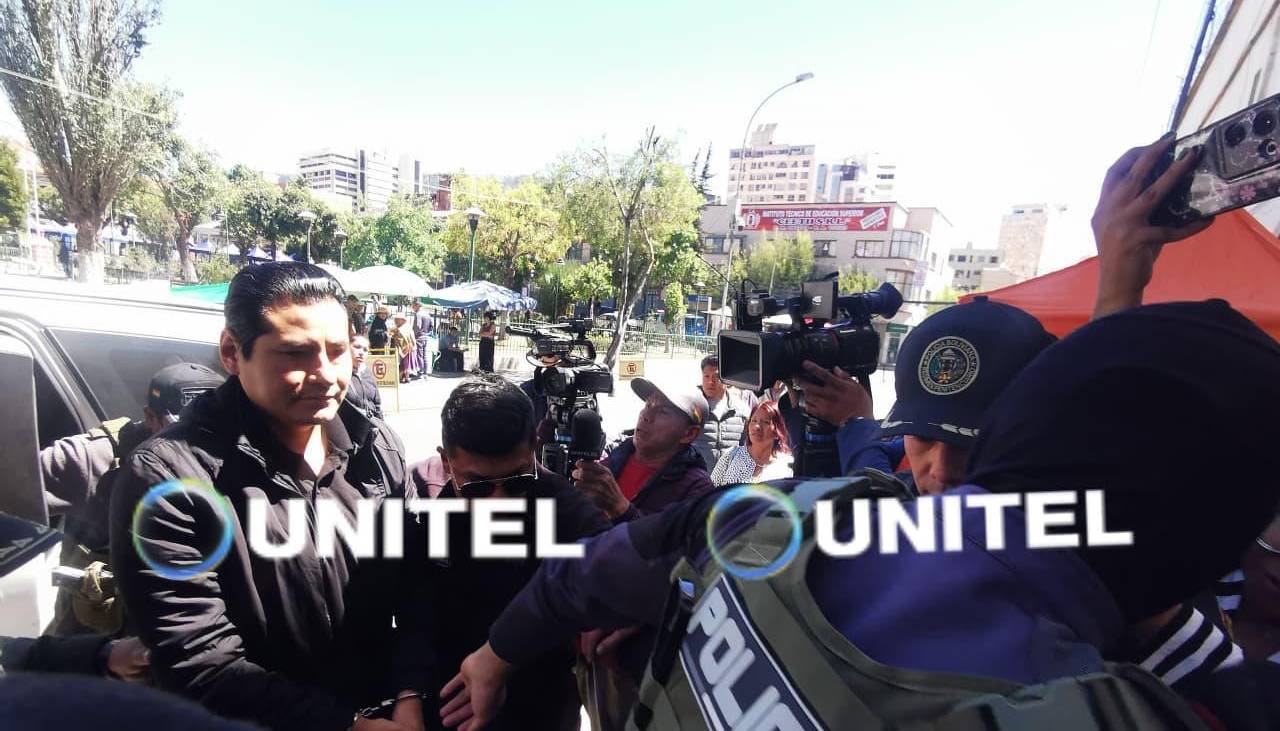Caso Mariaca: El exfiscal de La Paz Luis Carlos Torrez ya está en la cárcel de San Pedro