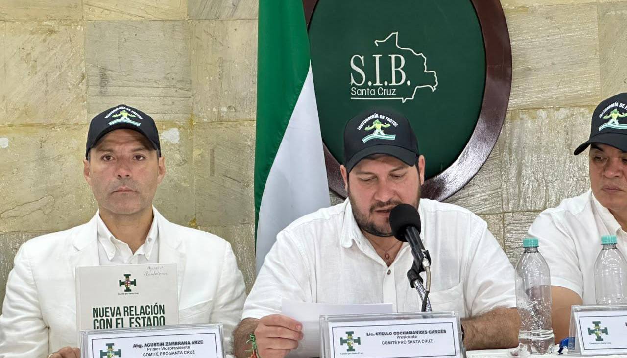 Cívico señala que no se necesita abrir la Constitución para que regiones asuman competencias y busquen soluciones a la crisis