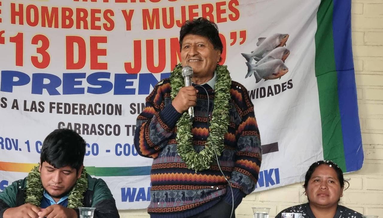 Bloqueadores se organizan en turnos y “no se van a cansar”, dice Evo, que apunta a masificar protestas