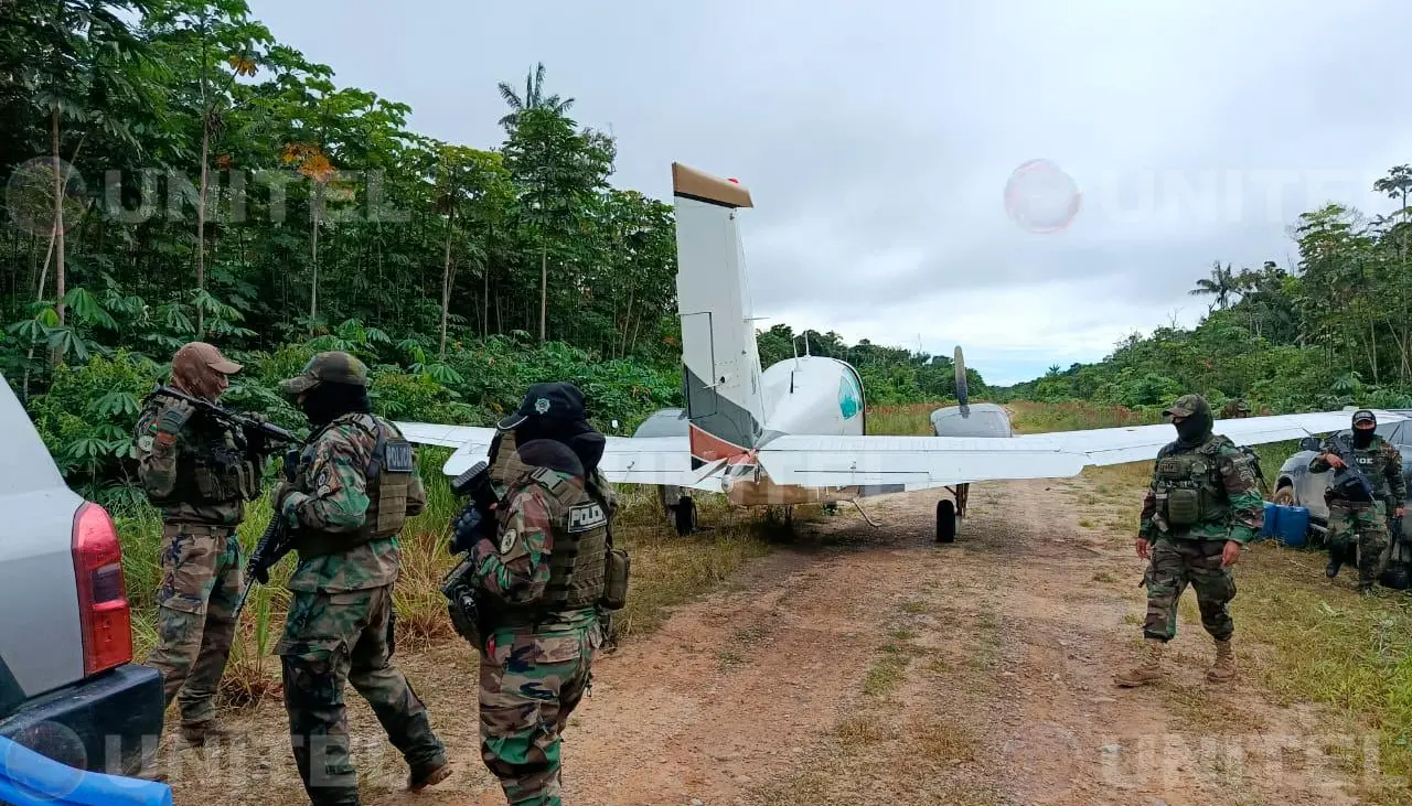 Enfrentamiento armado: Frustran salida de narcoavioneta con más de media tonelada de droga en el trópico
