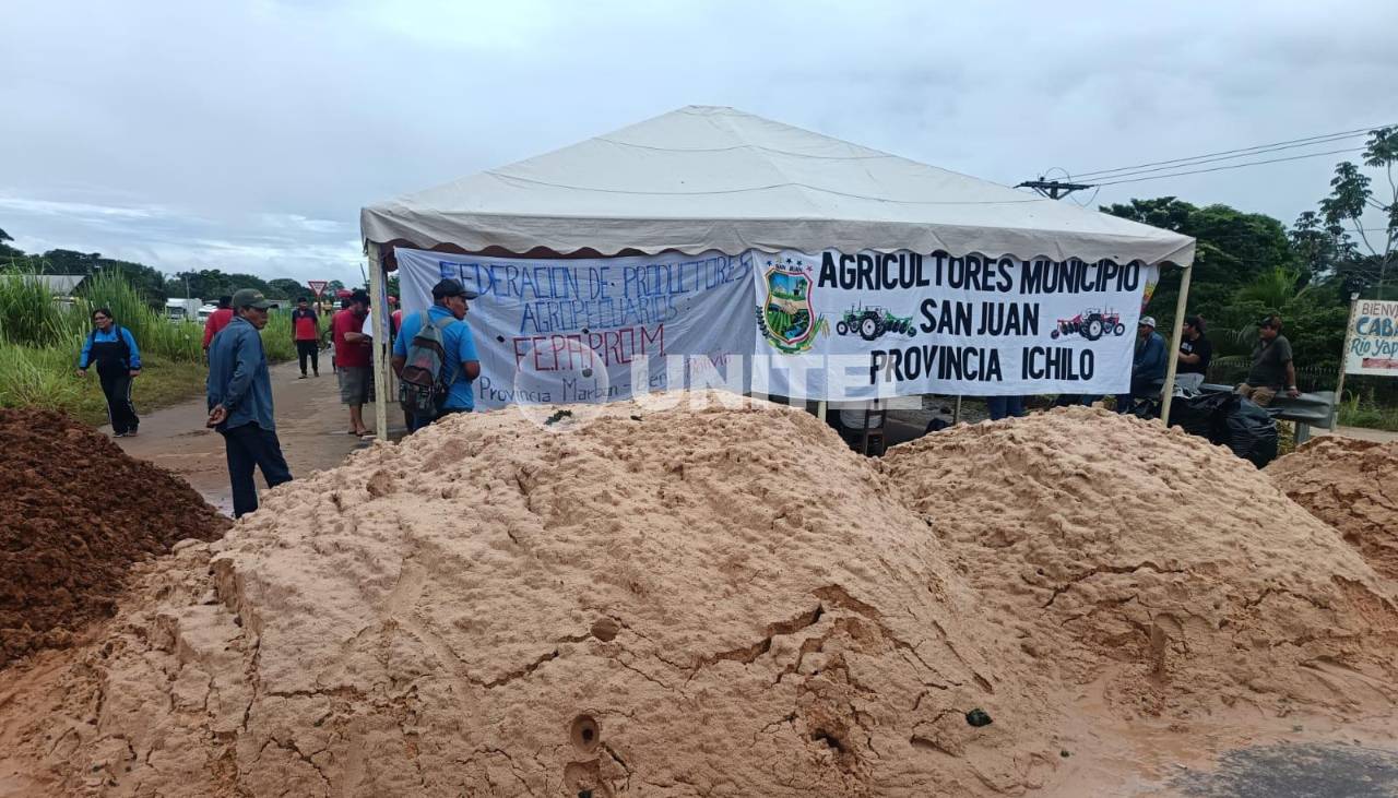 Los viajes de Cochabamba a Santa Cruz se realizan solo por la ruta antigua debido al bloqueo en Yapacaní