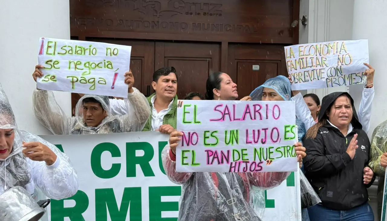 Médicos cruceños advierten con un paro de 48 horas para exigir que la Alcaldía responda sus demandas