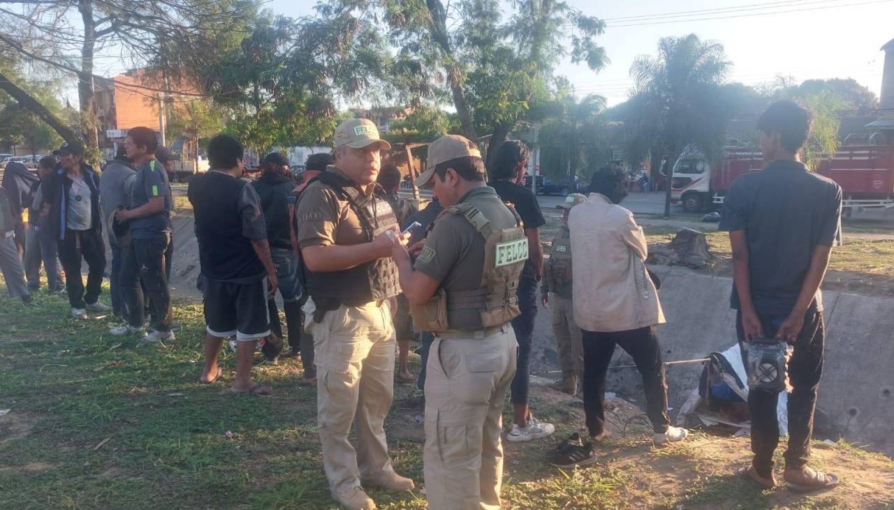 Arrestan a más de 40 personas en situación de calle en operativos en distintas zonas de la capital cruceña