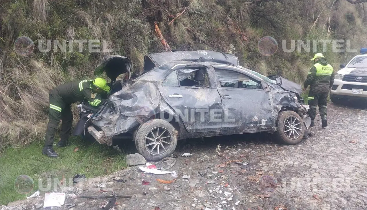 Un bebé muere en un embarrancamiento en Quillacollo; hay tres sobrevivientes