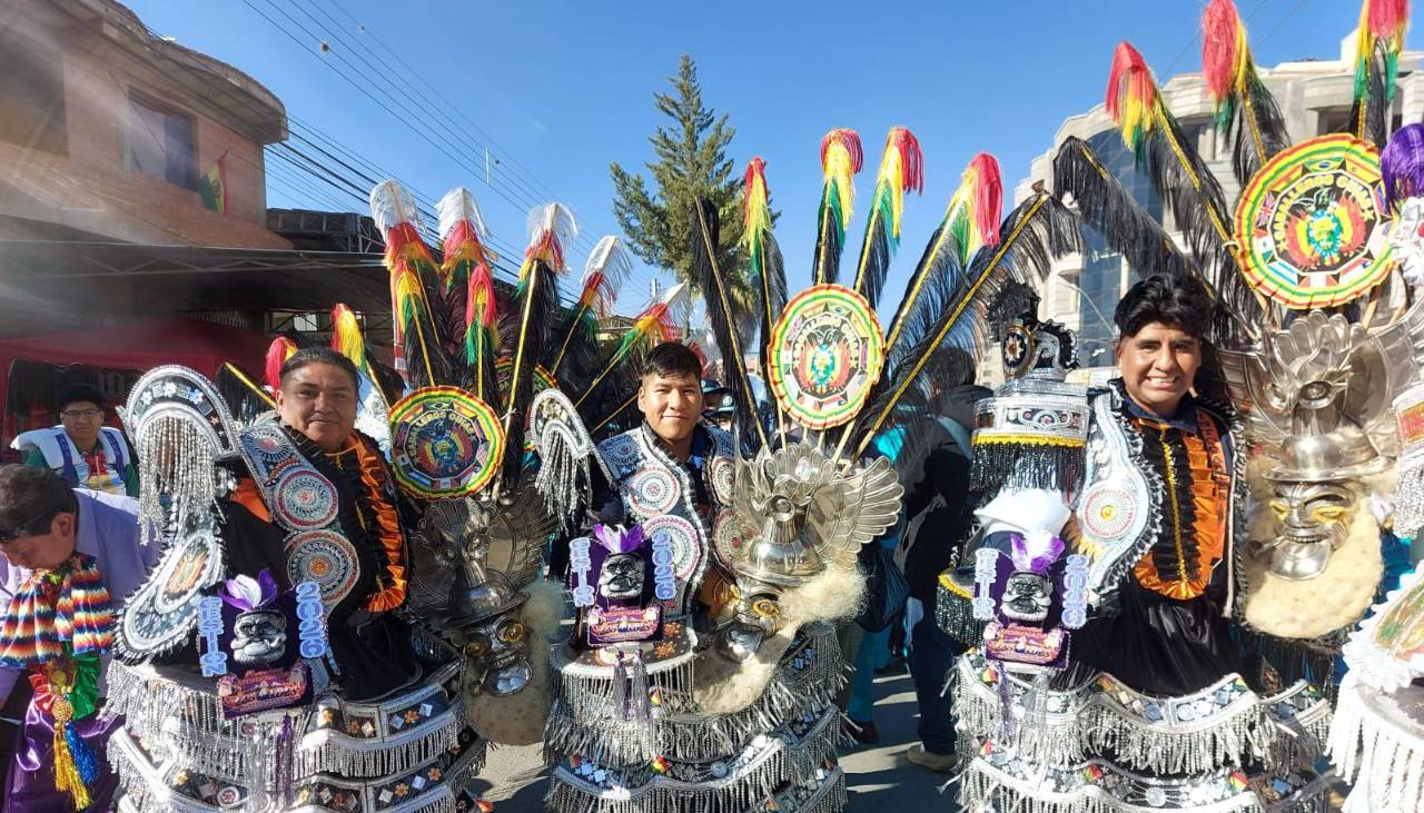 Más de 80 fraternidades participan de la entrada folclórica de Urkupiña; conoce todos los detalles