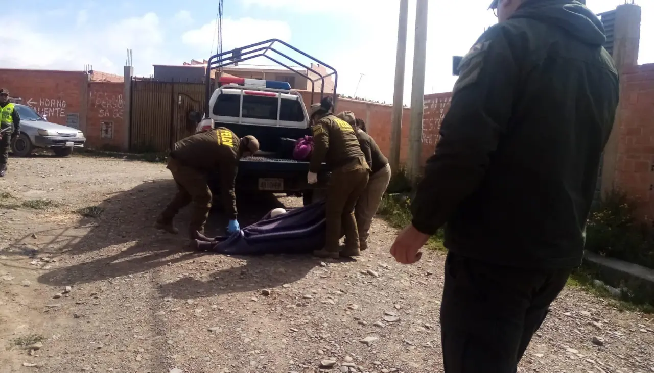 La Fiscalía reporta que la mujer hallada maniatada y con el rostro cubierto con cinta aislante murió por asfixia