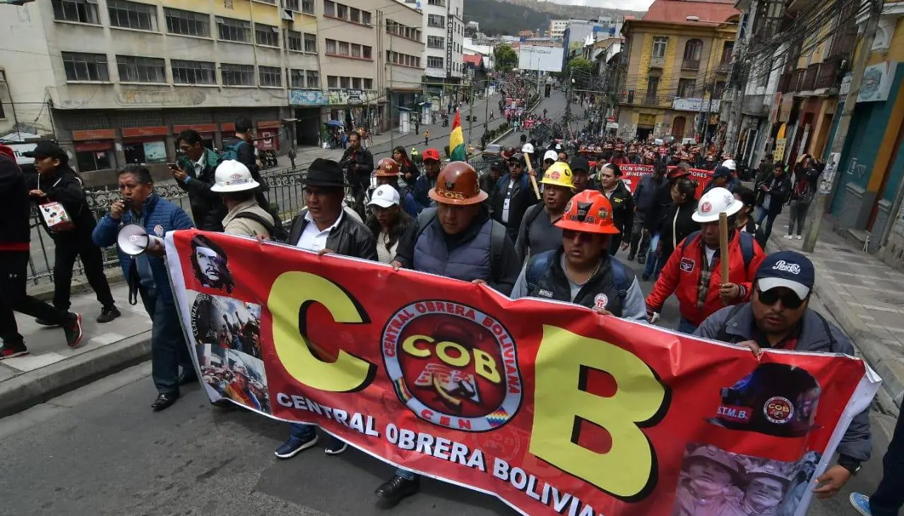 COB convoca a ampliado para definir futuro de las movilizaciones
