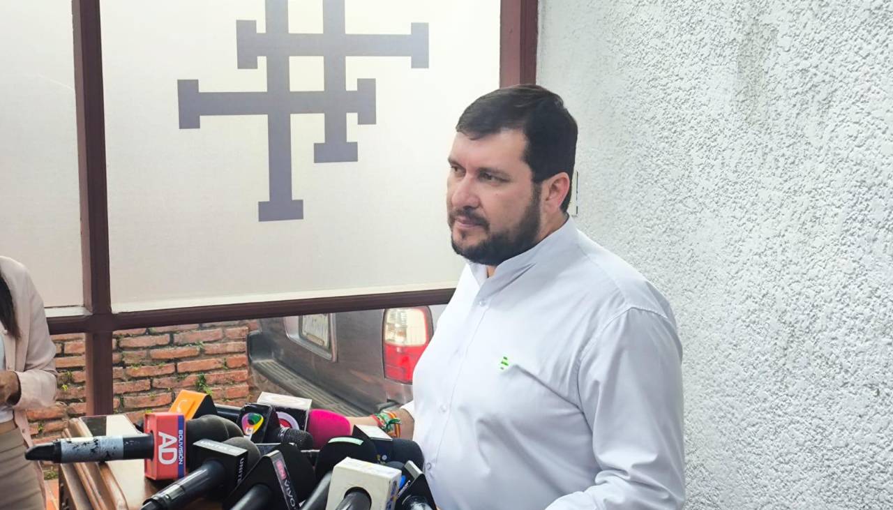 Vetados por EEUU: “Cada uno tendrá que defenderse como corresponde”, señala presidente cívico cruceño