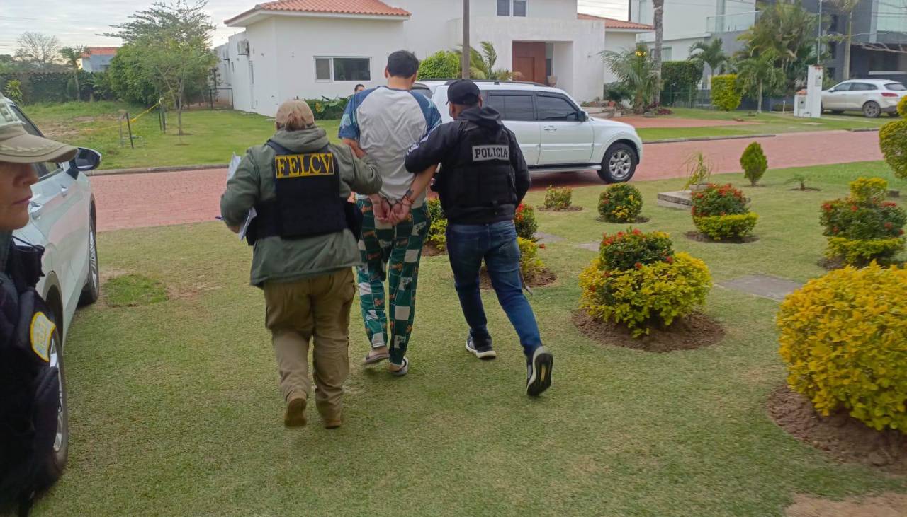 Otro pastor denunciado por violencia fue aprehendido por un caso de violación