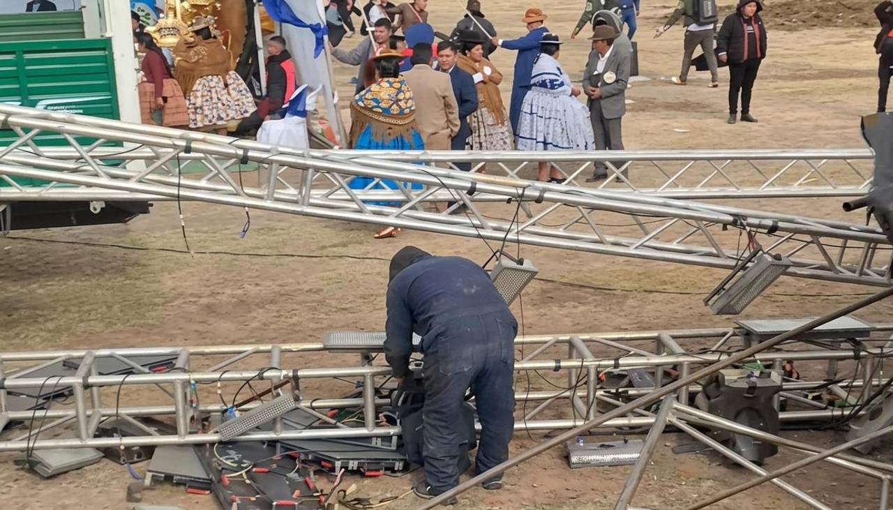 Fuerte viento desploma escenario musical y deja al menos tres heridos en La Paz 