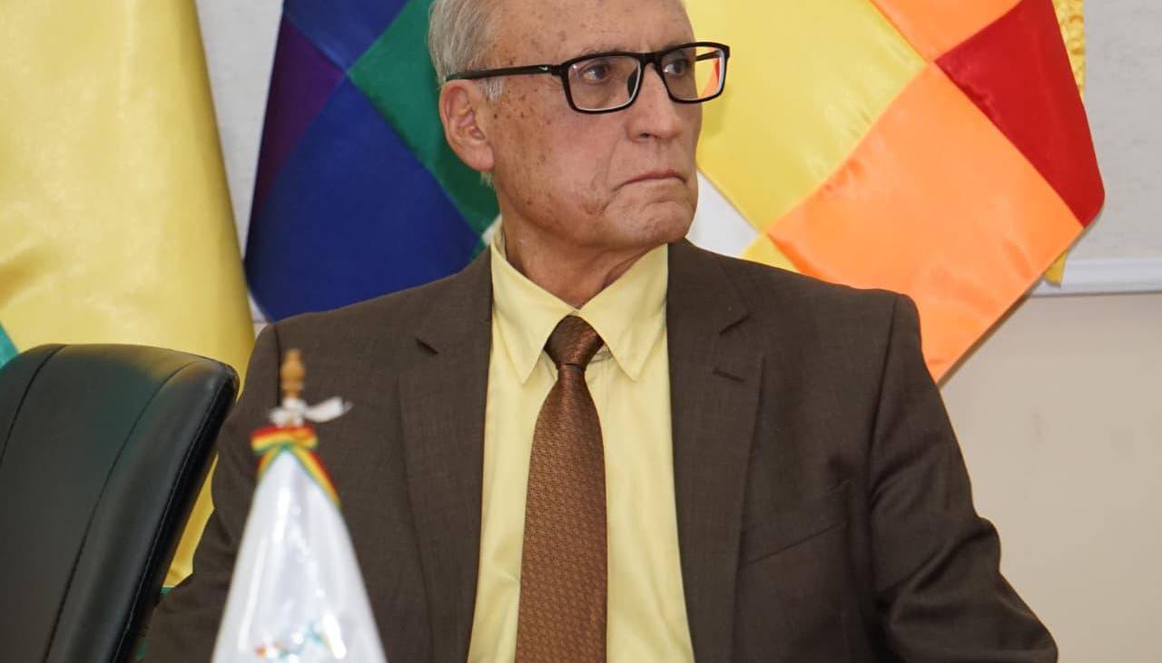 Viceministro de Educación Regular dice que se iniciará el 2026 “parando el deterioro de la calidad educativa”