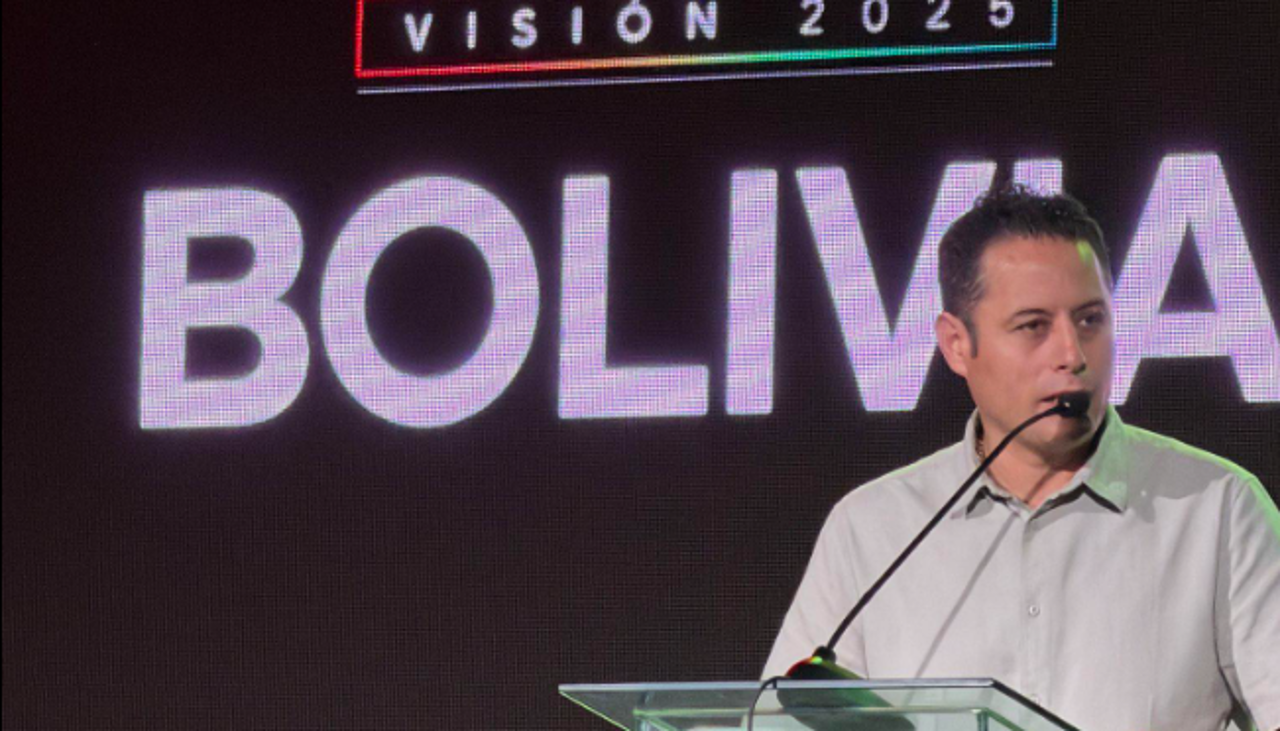 Lara viajó a España para participar del XII Foro Parlamentario Iberoamericano