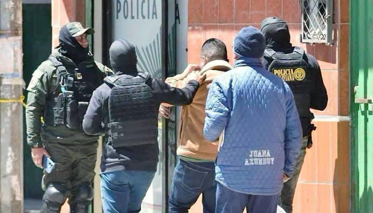 El exfiscal superior Irusta ya está en la cárcel de Patacamaya; el policía Aparicio llegó a Chonchocoro