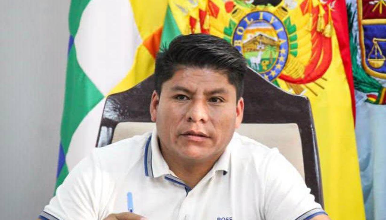 Loza dice que la Gobernación de Cochabamba tiene “muy poco” presupuesto para emergencias