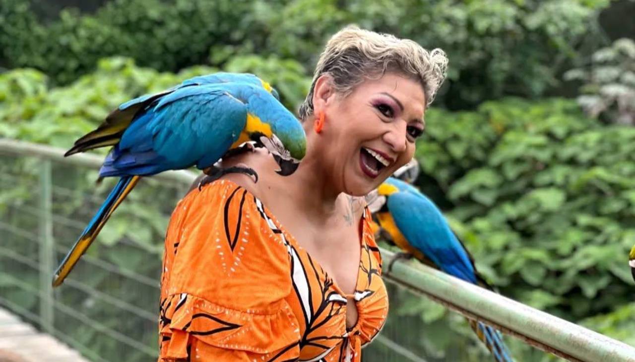 La artista cruceña Alenir Echeverría está en terapia intensiva y la familia pide ayuda 