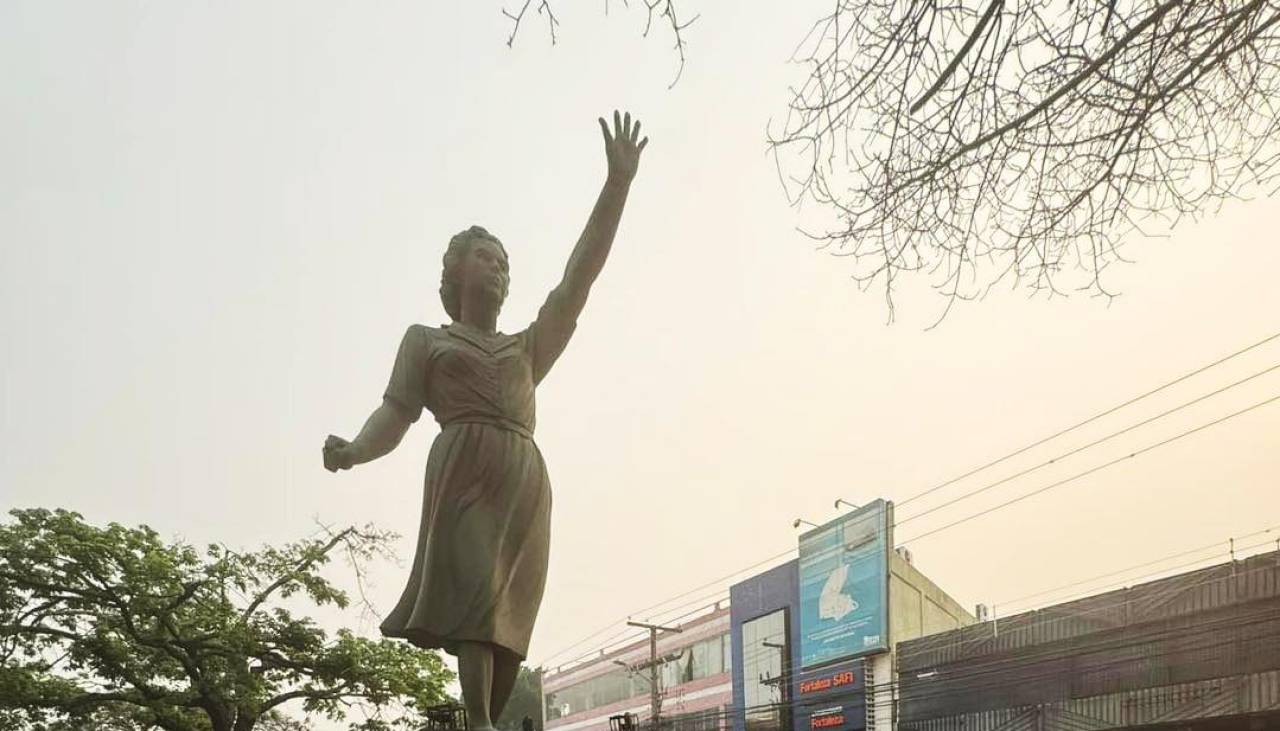 Día de la Mujer Cruceña, un homenaje a la primera abogada de Santa Cruz y líder cívica que luchó por las regalías