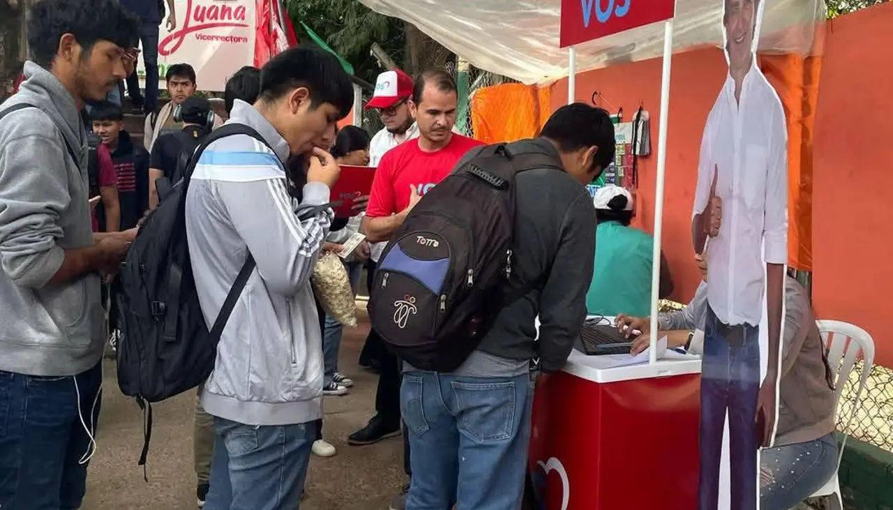 “Vamos por buen camino”, señala el concejal Saavedra tras lograr las firmas para inscribir su agrupación ciudadana
