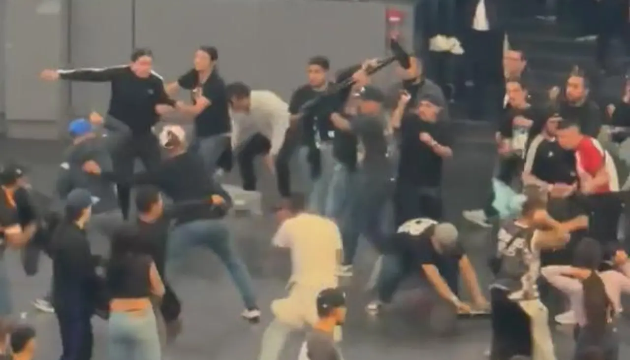 Video: Al menos un muerto tras pelea campal en un concierto de Damas Gratis en Colombia