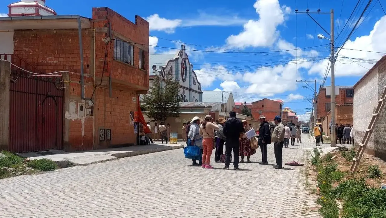 “Los perros no me querían soltar”: Tres pitbull atacaron a una mujer cuando se dirigía a la escuela a recoger a sus hijos