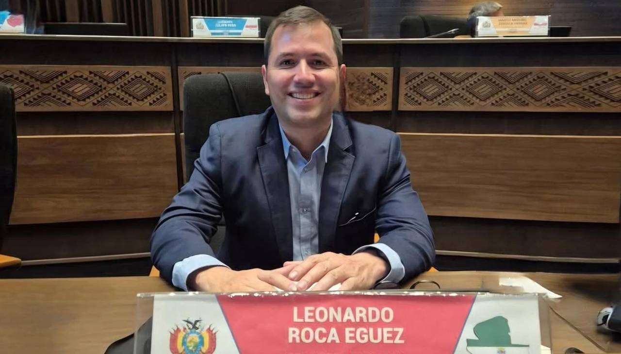 Senador de Libre pide informe sobre supuesto asesor argentino del presidente Rodrigo Paz