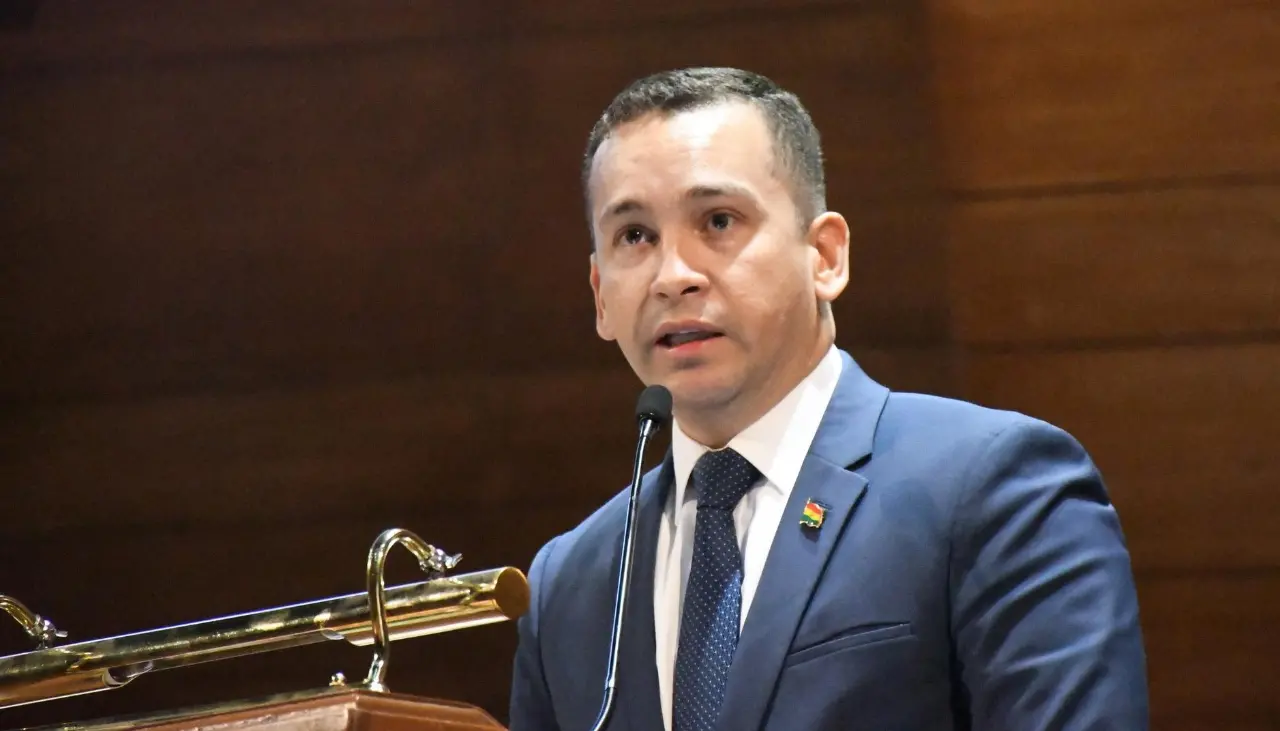 “Me tocó frente a mis hijos ser víctima”: Presidente del TSJ de Bolivia revela que lo atracaron en Brasil y pide justicia