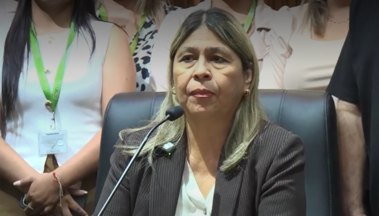 “Tengo el conocimiento necesario”, señala Andrade tras asumir como fiscal departamental interina de Santa Cruz