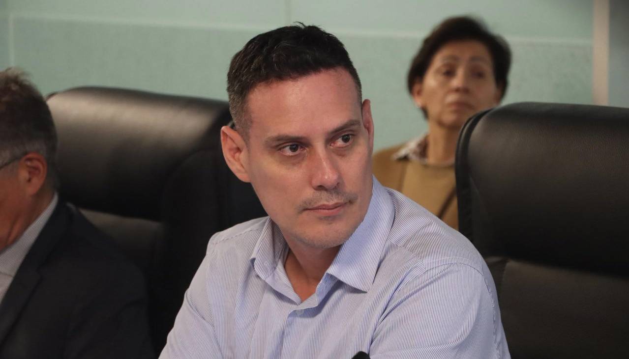 López dice que “hay división en la Alianza Libre” y que “un bloque minoritario quiere ejercer la jefatura”